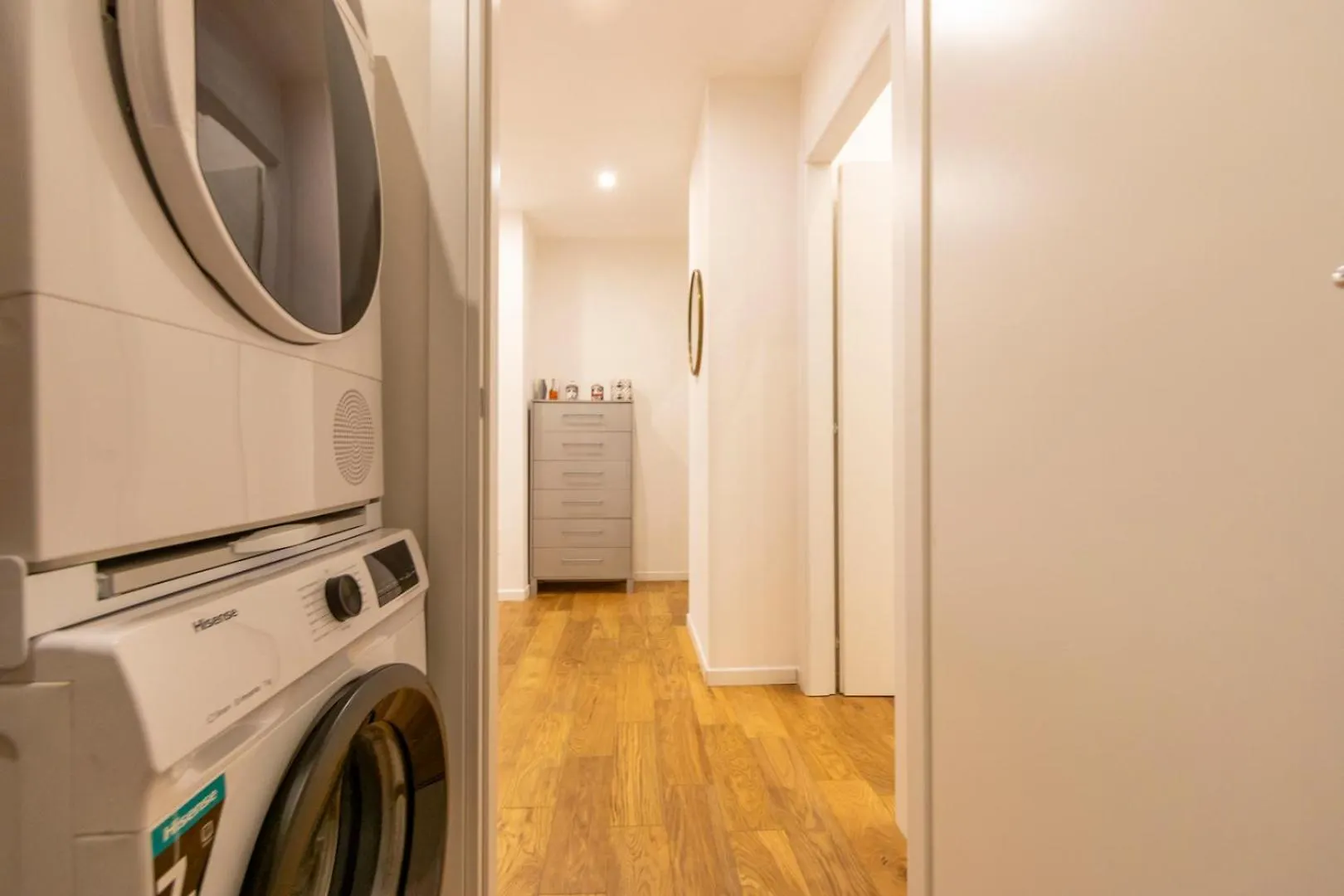 Loft Luxury Design- Apt With 2 Bedrooms -Wifi Ultra-5Min Metro Milán 0*,